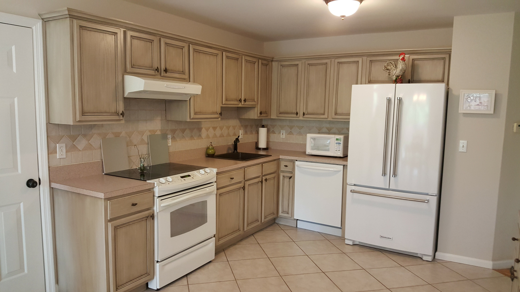 Refinished cream kitchen